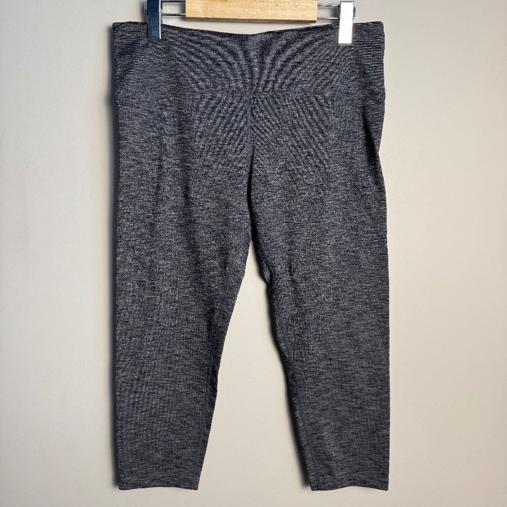 Tuff Athletics Women's Athletic Yoga Capri Pant Leggings Marled‎ Gray Size Large